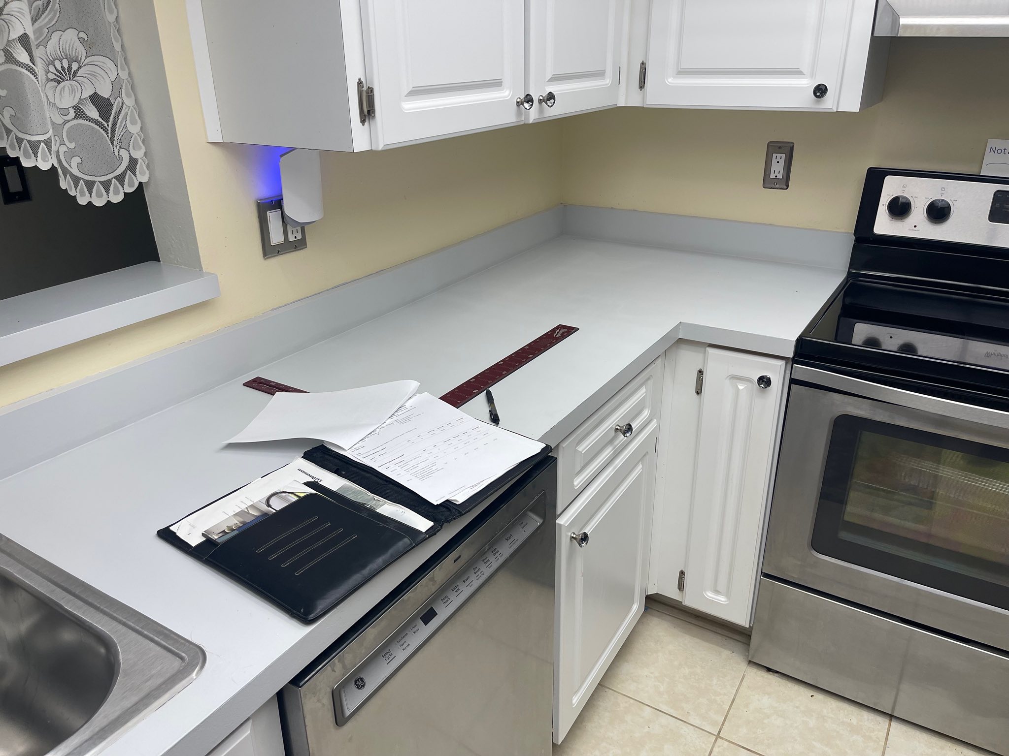 Completed laminate countertop project